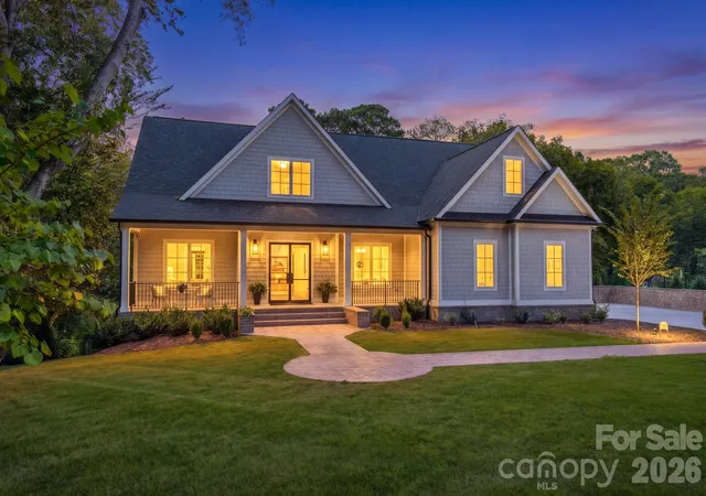 Single family home for sale at 3319 Gresham Pl, Charlotte, NC 28211 | MLS# 4426649