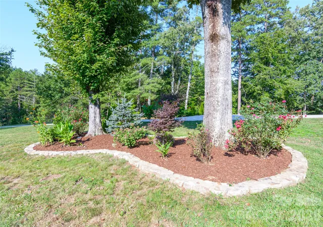 Photo 3 of Single family home for sale at 609 Old Mars Hl Hwy, Weaverville, NC 28787 | MLS# 4426651 | Listing updated on 2026-09-25