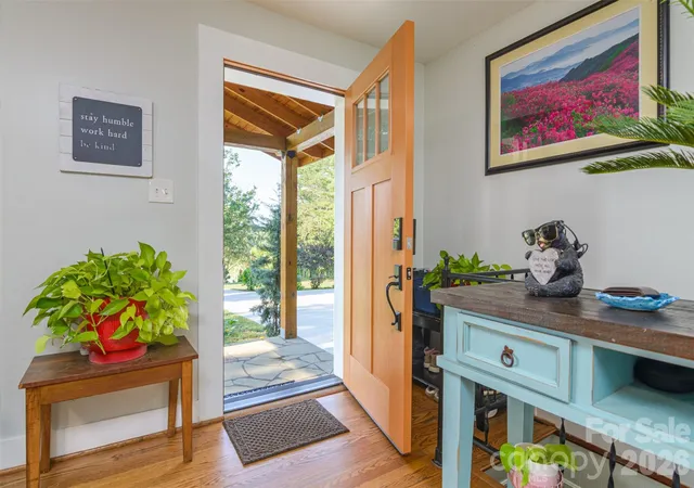 Photo 3 of Single family home for sale at 609 Old Mars Hl Hwy, Weaverville, NC 28787 | MLS# 4426651 | Listing updated on 2026-10-08