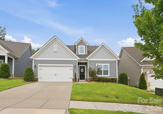 Photo 1 of Single family home for sale at 5112 Natural Path Ln, Waxhaw, NC 28173 | MLS# 4426658 | Listing updated on 2026-09-23