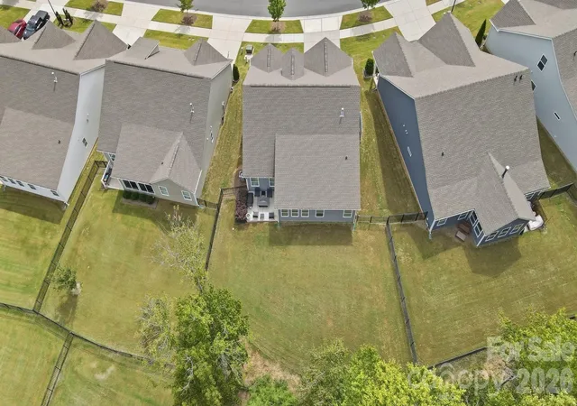 Photo 4 of Single family home for sale at 5112 Natural Path Ln, Waxhaw, NC 28173 | MLS# 4426658 | Listing updated on 2026-09-23