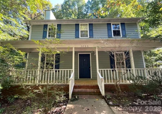 Photo 1 of Single family home for sale at 3705 Sandberry Dr, Waxhaw, NC 28173 | MLS# 4426666 | Listing updated on 2026-09-21