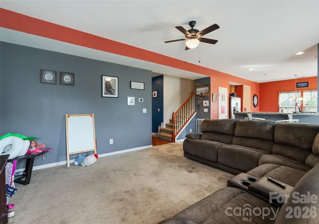 Photo 4 of Single family home for sale at 2067 Hamil Ridge Dr, Waxhaw, NC 28173 | MLS# 4426674 | Listing updated on 2026-09-23