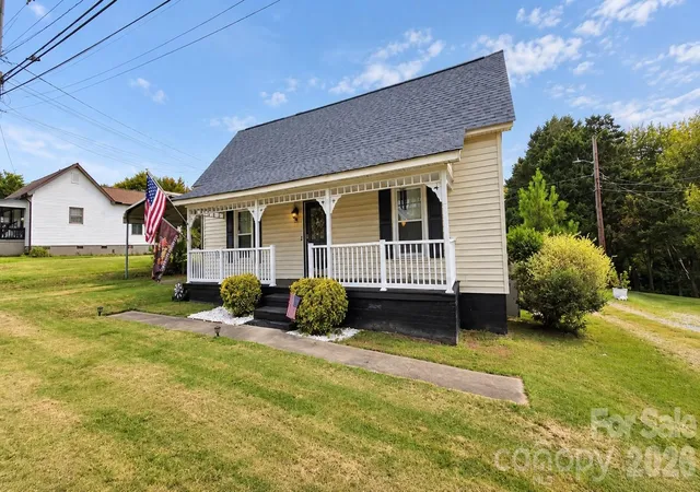 Photo 1 of Single family home for sale at 3481 Roberta Rd, Concord, NC 28027 | MLS# 4426712 | Listing updated on 2026-09-24