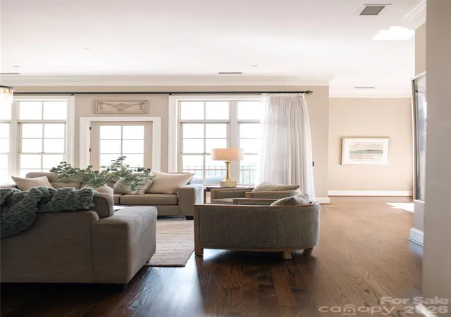 Photo 3 of Condo for sale at 2823 Providence Rd #280, Charlotte, NC 28211 | MLS# 4426720 | Listing updated on 2026-10-02