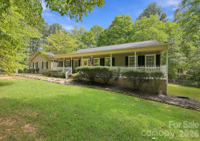 Photo 1 of Single family home for sale at 31883 Ameron Cir, Albemarle, NC 28001 | MLS# 4426721 | Listing updated on 2026-09-28
