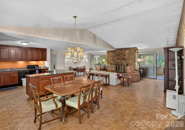 Photo 3 of Single family home for sale at 484 Briar Patch Ln, Saluda, NC 28773 | MLS# 4426728 | Listing updated on 2026-09-30