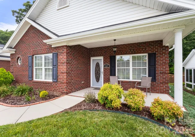 Photo 3 of Townhouse for sale at 207 Crystal Springs Ln #94, Shelby, NC 28150 | MLS# 4426735 | Listing updated on 2026-10-03