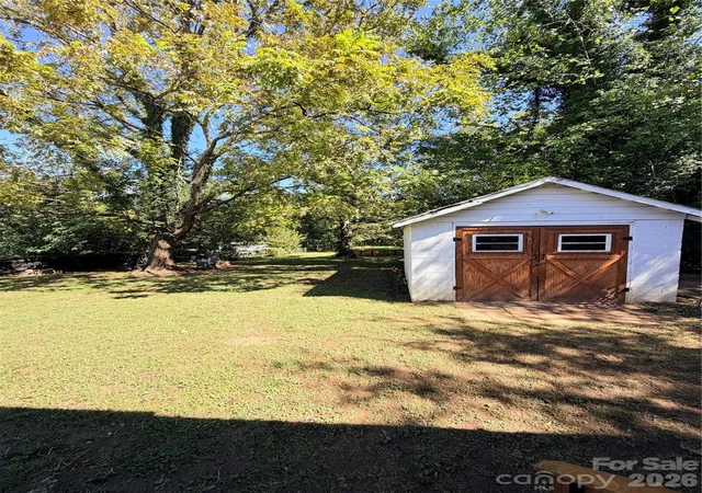 Photo 23 of Single family home for sale at 321 21st Street SW #41,42, Hickory, NC 28602 | MLS# 4426738 | Listing updated on 2026-09-28