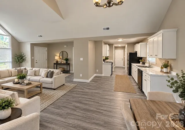 Photo 2 of Single family home for sale at 2617 Dion Ave, Charlotte, NC 28212 | MLS# 4426750 | Listing updated on 2026-09-22