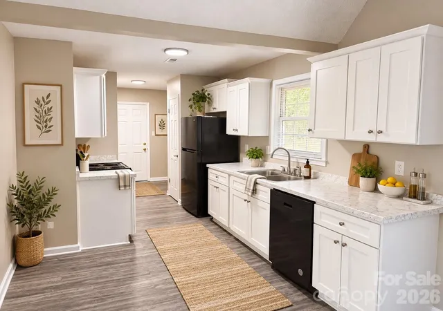 Photo 3 of Single family home for sale at 2617 Dion Ave, Charlotte, NC 28212 | MLS# 4426750 | Listing updated on 2026-09-22