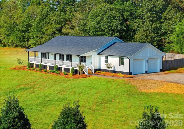 Photo 3 of Single family home for sale at 170 Countrytyme Ln, Iron Station, NC 28080 | MLS# 4426755 | Listing updated on 2026-09-23
