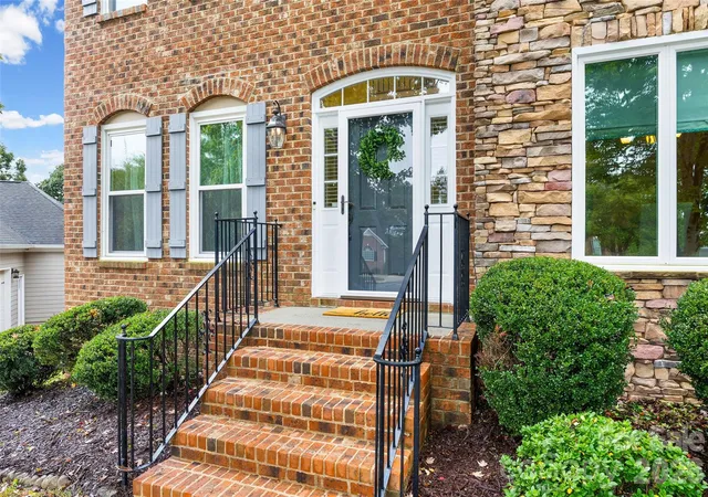 Photo 3 of Single family home for sale at 1312 Muirfield Ct, Rock Hill, SC 29730 | MLS# 4426764 | Listing updated on 2026-09-26