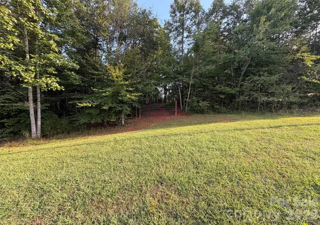 Photo 1 of Land for sale at V/l Vein Mountain Rd, Nebo, NC 28761 | MLS# 4426766 | Listing updated on 2026-10-02