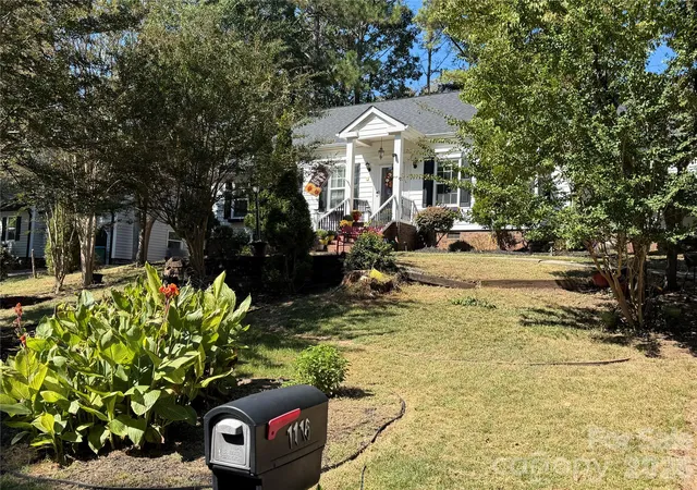 Photo 1 of Single family home for sale at 1116 Somersby Ln, Matthews, NC 28105 | MLS# 4426771 | Listing updated on 2026-10-08