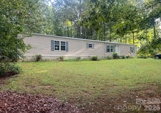 Photo 1 of Single family home for sale at 5543 White Oaks Dr, Morganton, NC 28655 | MLS# 4426777 | Listing updated on 2026-09-30