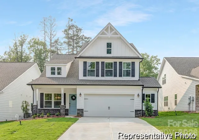 Photo 1 of Single family home for sale at 124 W Springhouse Ct #5, Statesville, NC 28625 | MLS# 4426779 | Listing updated on 2026-10-05