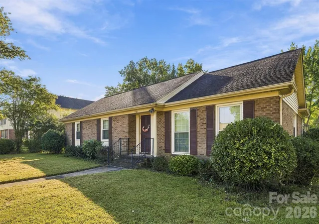 Photo 1 of Single family home for sale at 9100 Sandburg Ave, Charlotte, NC 28213 | MLS# 4426781 | Listing updated on 2026-09-23