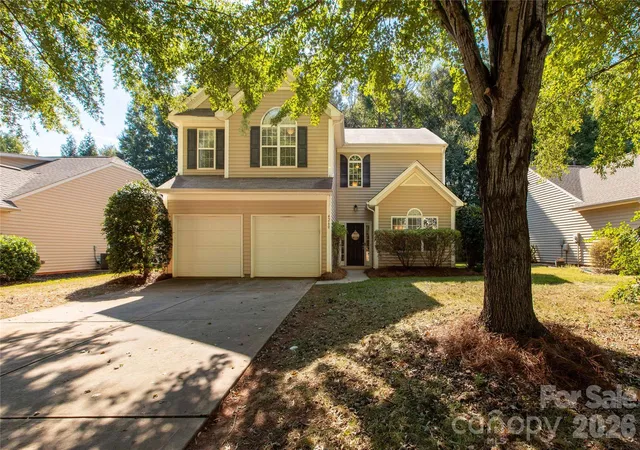 Photo 1 of Single family home for sale at 4260 Wiregrass Rd, Fort Mill, SC 29707 | MLS# 4426799 | Listing updated on 2026-09-29