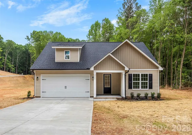Photo 3 of Single family home for sale at 200 Knollwood Cir, Albemarle, NC 28001 | MLS# 4426800 | Listing updated on 2026-09-22
