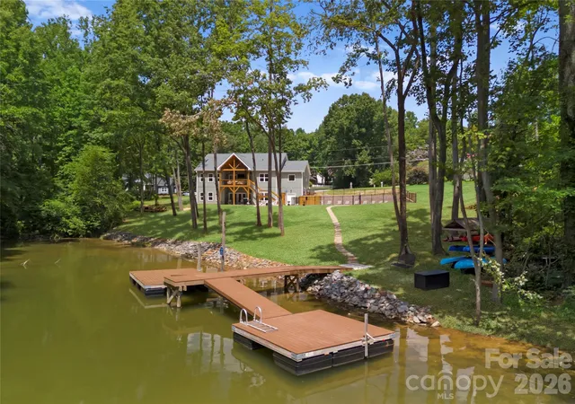 Photo 1 of Single family home for sale at 143 Hideaway Ln, Mooresville, NC 28117 | MLS# 4426802 | Listing updated on 2026-09-25