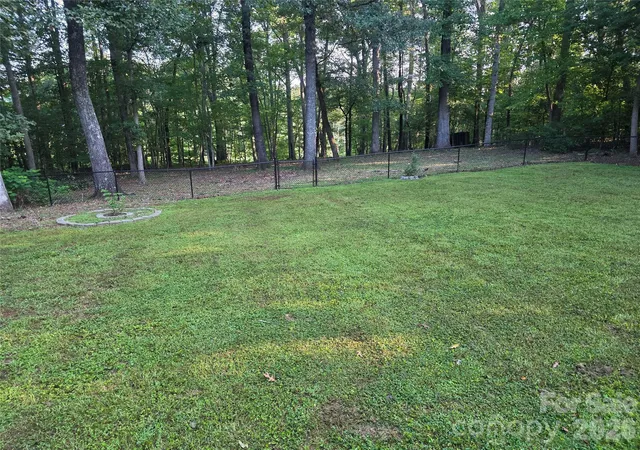 Photo 3 of Single family home for sale at 1190 Landsdowne Dr, Conover, NC 28613 | MLS# 4426803 | Listing updated on 2026-09-22