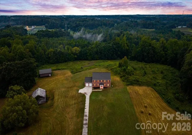 Photo 4 of Single family home for sale at 2536 Tyro Rd, Lexington, NC 27295 | MLS# 4426817 | Listing updated on 2026-09-22