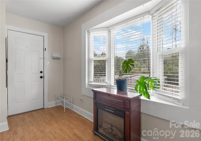 Photo 4 of Single family home for sale at 114 Virginia St NW, Lenoir, NC 28645 | MLS# 4426824 | Listing updated on 2026-10-02