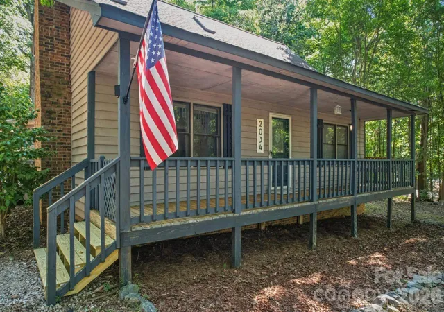Photo 1 of Single family home for sale at 2034 Fairhill Cir, Rock Hill, SC 29732 | MLS# 4426830 | Listing updated on 2026-09-22