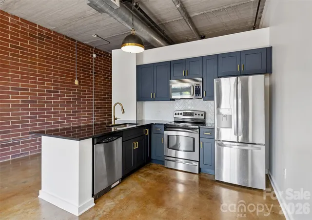Photo 3 of Condo for sale at 626 N Graham St #205, Charlotte, NC 28202 | MLS# 4426839 | Listing updated on 2026-09-22