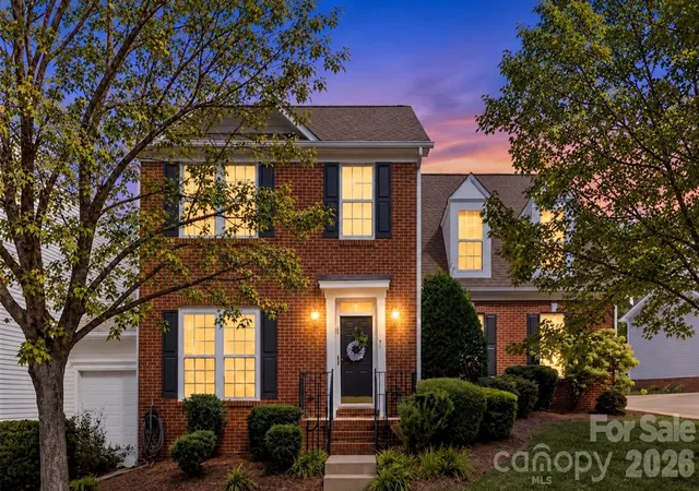 Photo 1 of Townhouse for sale at 14569 Greenpoint Ln, Huntersville, NC 28078 | MLS# 4426848 | Listing updated on 2026-10-21
