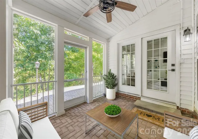 Photo 3 of Townhouse for sale at 14569 Greenpoint Ln, Huntersville, NC 28078 | MLS# 4426848 | Listing updated on 2026-10-04