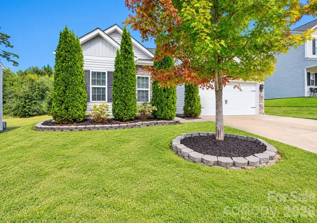 Single family home for sale at 9012 Avery Meadows Dr, Charlotte, NC 28216 | MLS# 4426885