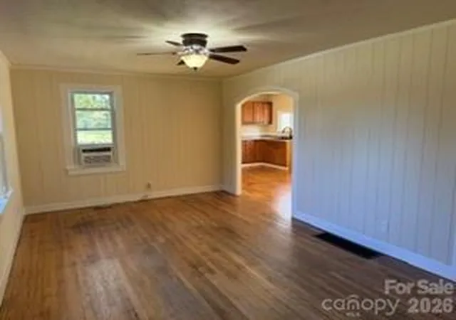 Photo 1 of Single family home for sale at 1110 N Ridge Rd, Hendersonville, NC 28792 | MLS# 4426893 | Listing updated on 2026-09-28