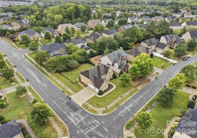 Photo 3 of Single family home for sale at 503 Geary St Nw, Concord, NC 28027 | MLS# 4426911 | Listing updated on 2026-09-26