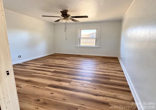 Photo 2 of Single family home for sale at 901 State St #Ext, Marion, NC 28752 | MLS# 4426922 | Listing updated on 2026-10-13
