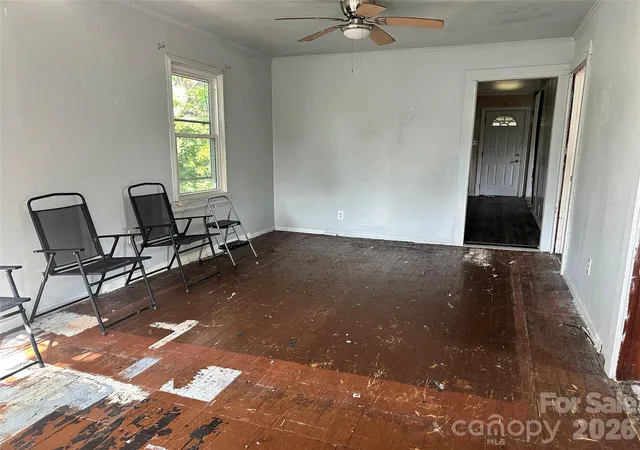 Photo 3 of Single family home for sale at 901 State St #Ext, Marion, NC 28752 | MLS# 4426922 | Listing updated on 2026-09-25