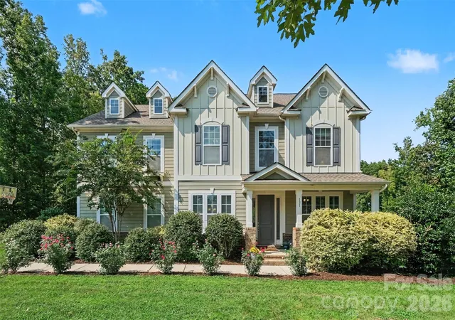 Photo 2 of Single family home for sale at 131 Brawley Woods Ln, Mooresville, NC 28115 | MLS# 4426933 | Listing updated on 2026-09-25