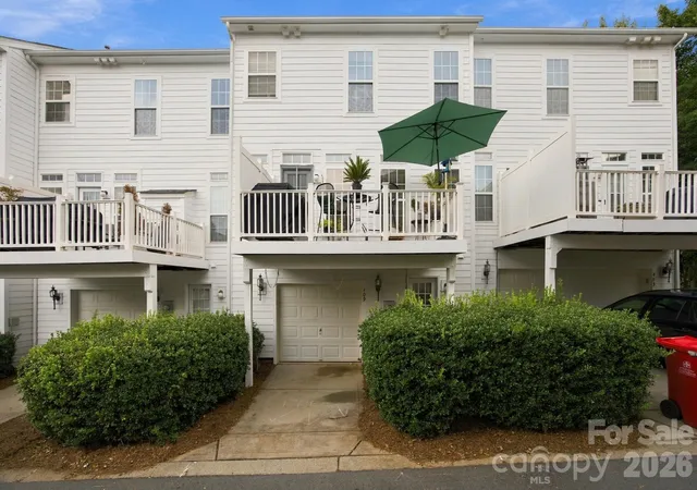 Photo 4 of Townhouse for sale at 409 Armour St, Davidson, NC 28036 | MLS# 4426934 | Listing updated on 2026-10-09