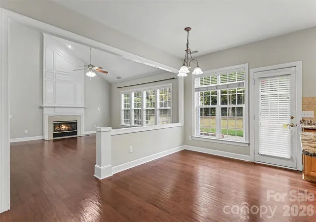 Photo 4 of Single family home for sale at 11027 Knight Castle Dr, Charlotte, NC 28277 | MLS# 4426935 | Listing updated on 2026-10-01