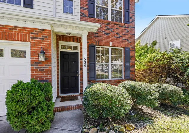 Photo 4 of Single family home for sale at 1530 Big Leaf Dr, Charlotte, NC 28262 | MLS# 4426949 | Listing updated on 2026-10-01