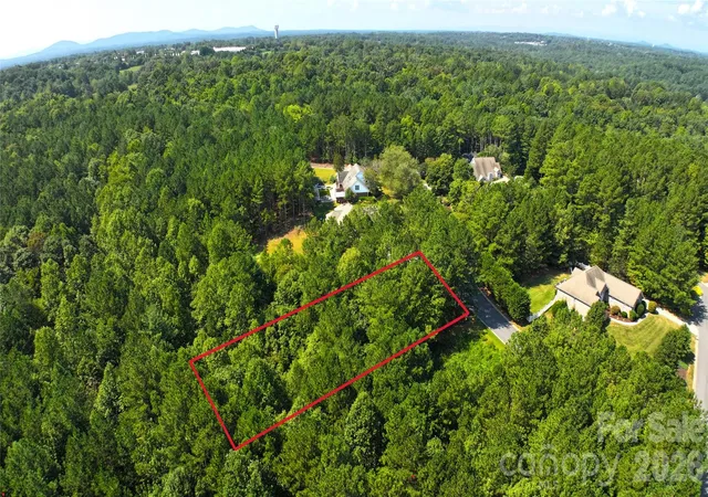 Photo 4 of Sale Pending at 104 Gunpowder View Cir, Granite Falls, NC 28630 | MLS# 4426951 | Listing updated on 2026-10-05