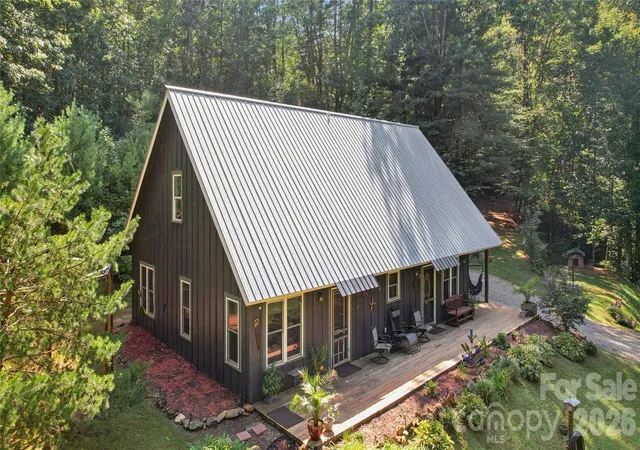 Photo 4 of Single family home for sale at 488 Hollywood Rd, Moravian Falls, NC 28654 | MLS# 4426964 | Listing updated on 2026-09-28