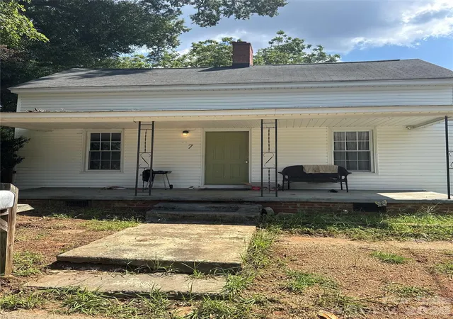 Single family home for sale at 97 Peachtree Ave NW, Concord, NC 28025 | MLS# 4426967