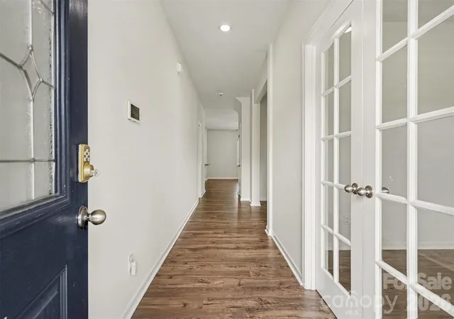 Photo 3 of Single family home for sale at 10631 Bradstreet Cmns Way, Charlotte, NC 28215 | MLS# 4426971 | Listing updated on 2026-09-30