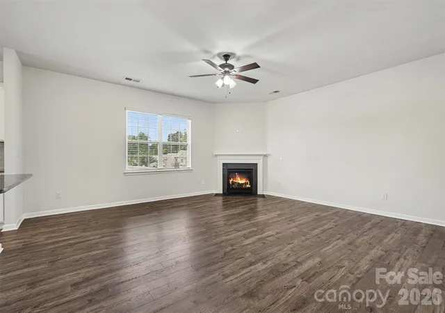 Photo 3 of Single family home for sale at 10631 Bradstreet Cmns Way, Charlotte, NC 28215 | MLS# 4426971 | Listing updated on 2026-09-30