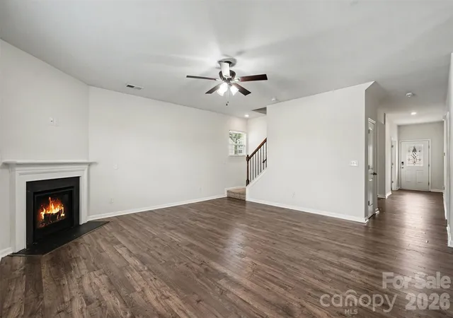 Photo 4 of Single family home for sale at 10631 Bradstreet Cmns Way, Charlotte, NC 28215 | MLS# 4426971 | Listing updated on 2026-09-30