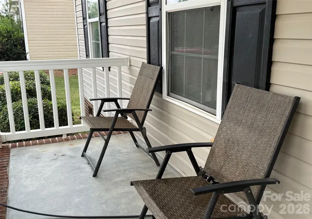 Photo 2 of Sale Pending at 2051 E Park Dr, Lancaster, SC 29720 | MLS# 4426997 | Listing updated on 2026-10-08