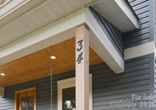 Photo 3 of Single family home for sale at 34 Gudger Rd, Candler, NC 28715 | MLS# 4426999 | Listing updated on 2026-10-09