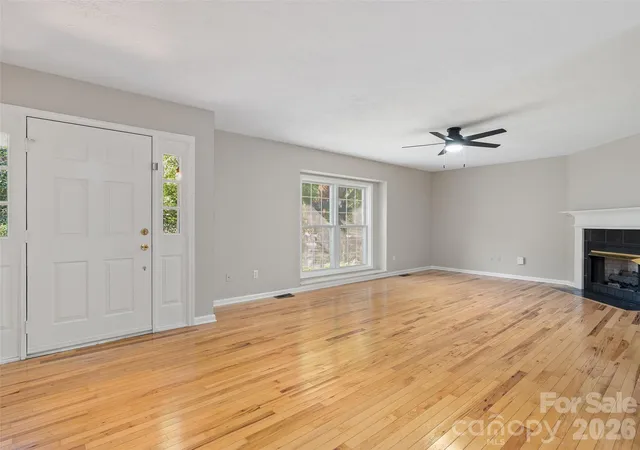 Photo 4 of Single family home for sale at 126 Ridgeline Rd, Clyde, NC 28721 | MLS# 4427000 | Listing updated on 2026-09-25